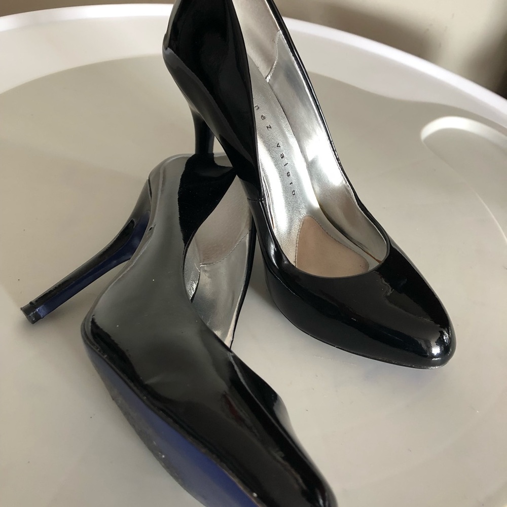 Martinez Valero Black Patent Leather Pumps